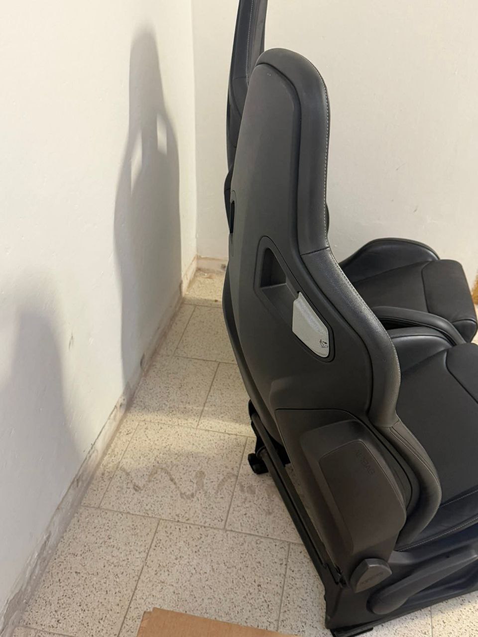 RECARO SPORTSTER CS 'RENAULT SPORT' VERSION SEATS - BLACK LEATHER - Image 5