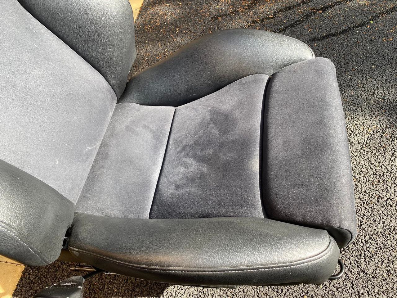 Pair of Genuine Renault Sport Megane R26 Recaro Trendline Seats - Image 5