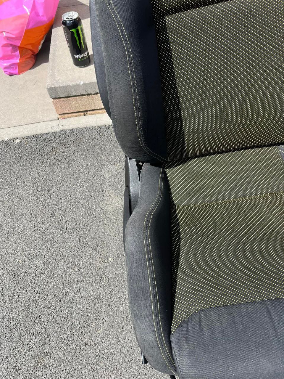 Renault Sport "Yellow Dot" Recaro CS Sportster Seats – Clio 200 RS - Image 4