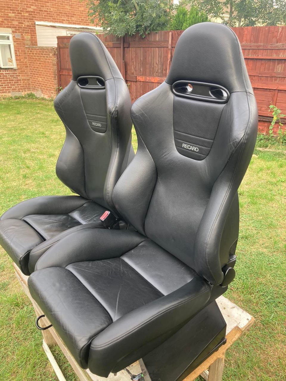 Renault Sport Recaro Trendline Seats – Full Leather