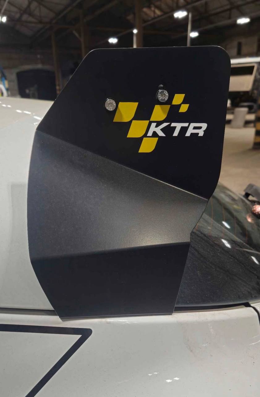 RENAULT MÉGANE MK3 RS – KTR Adjustable Track Car Aero Wing