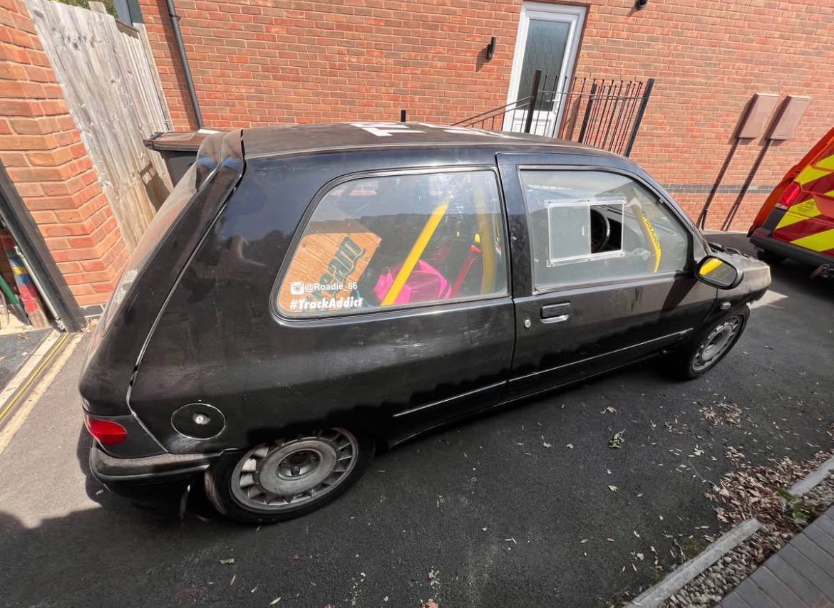 Renault Clio 16v Track-Prepped Rolling Shell – Welded Cage & Upgrades - Image 8