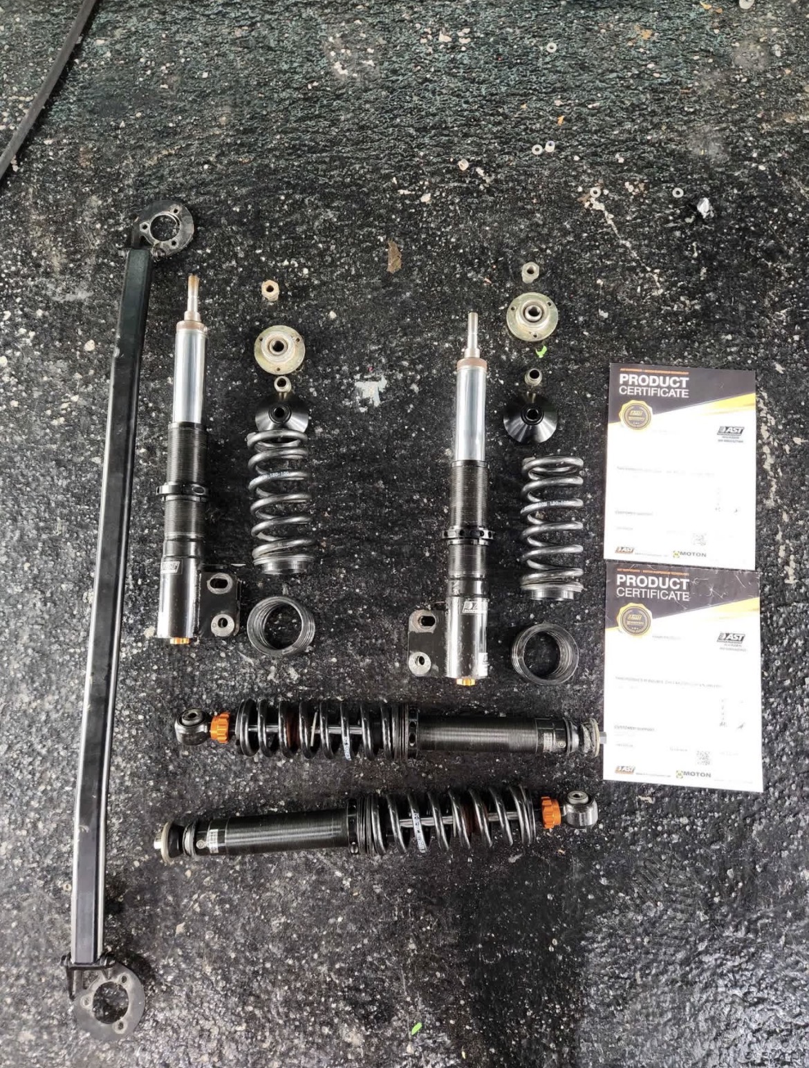 AST 5100 Coilover Suspension Kit – Renault Clio 172 / 182